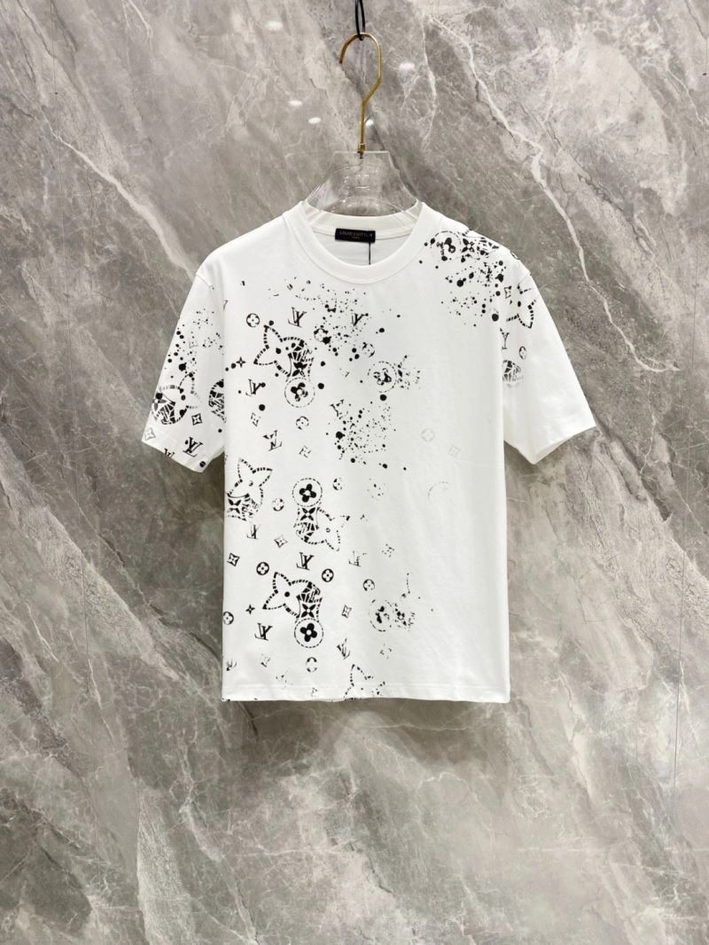 Compact Louis Vuitton T-Shirts 134744