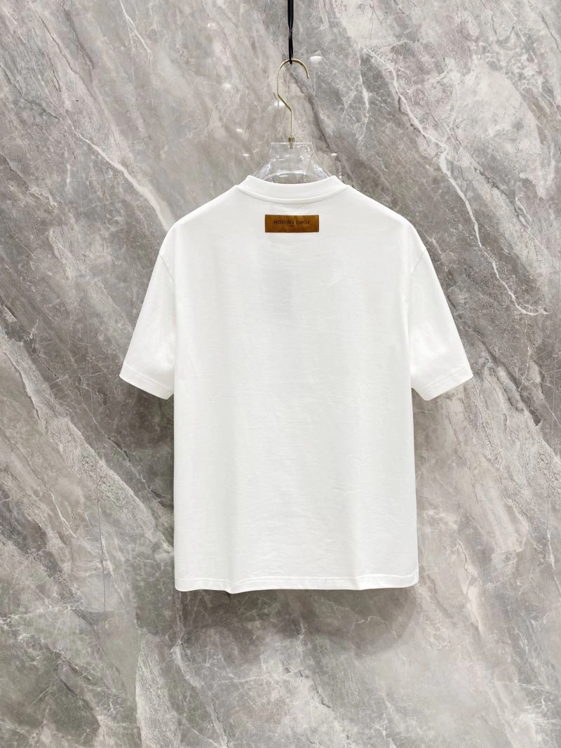 Louis Vuitton T-Shirts Lightweight 134714