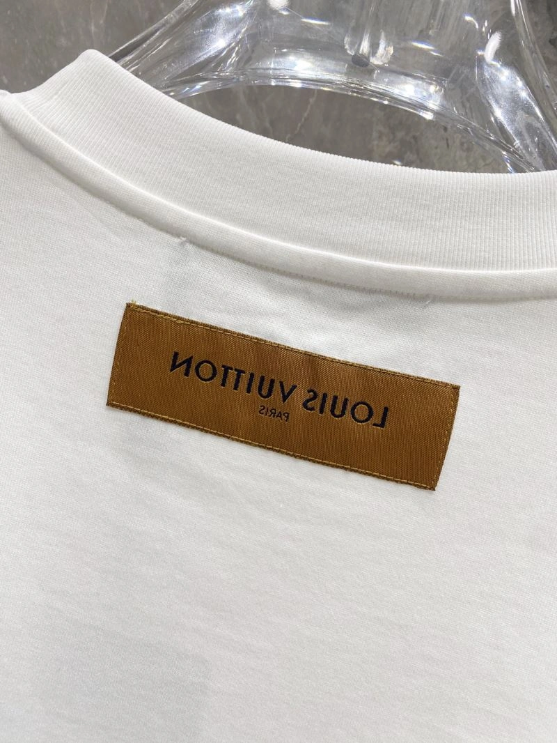 Louis Vuitton T-Shirts Lightweight 134714