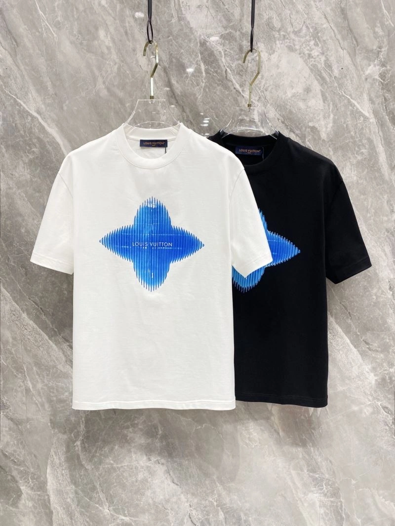 Louis Vuitton T-Shirts Lightweight 134714