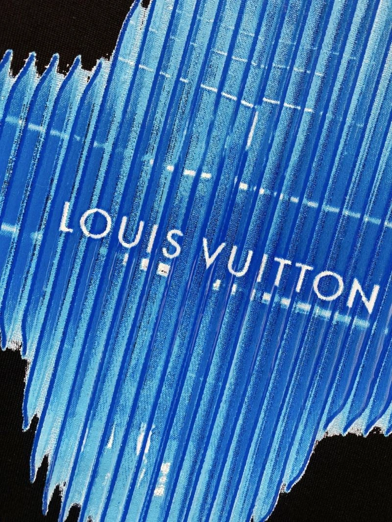 Louis Vuitton T-Shirts Sophisticated 134711