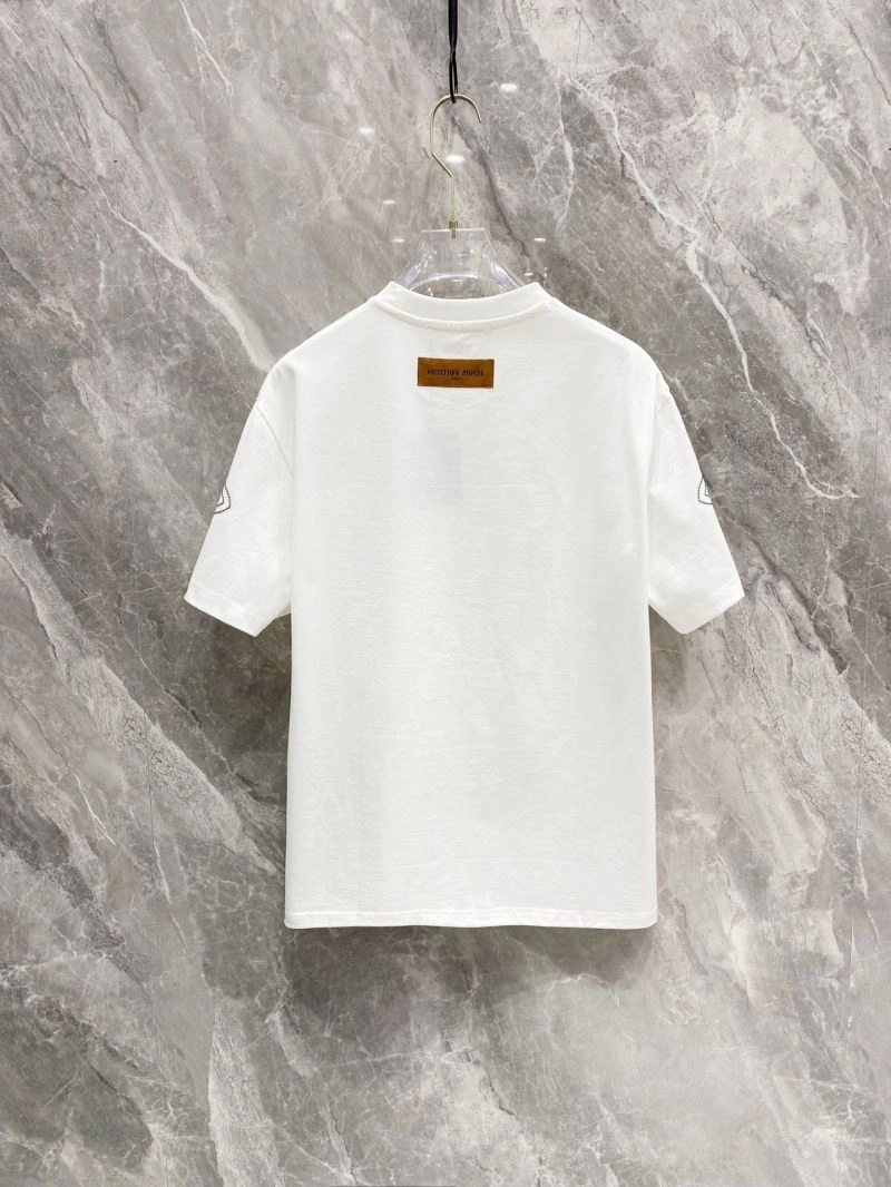 Classic Louis Vuitton T-Shirts 134712