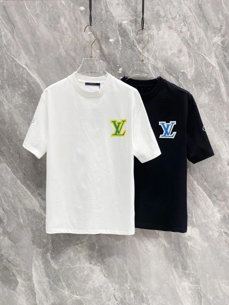 Classic Louis Vuitton T-Shirts 134712