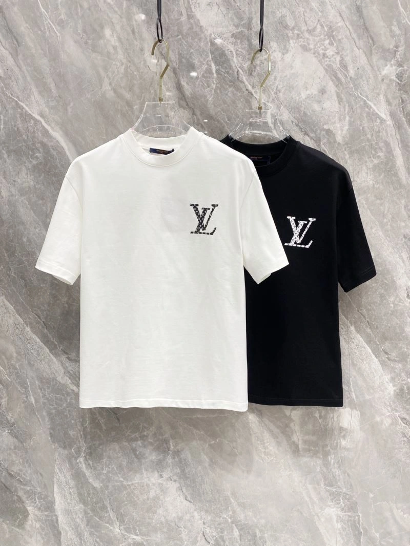 Affordable Louis Vuitton T-Shirts 134709