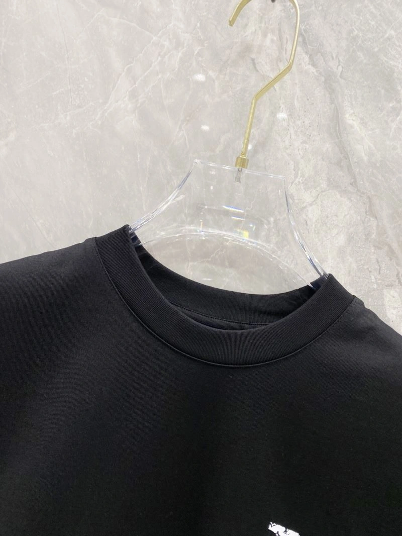 Louis Vuitton T-Shirts Comfortable 134707