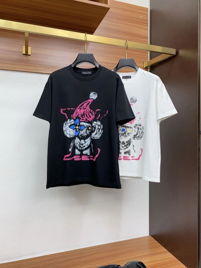 Refined Louis Vuitton T-Shirts 134700