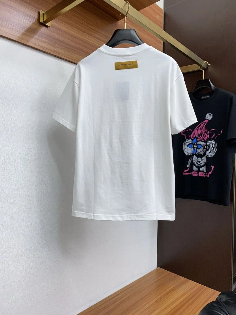Refined Louis Vuitton T-Shirts 134700
