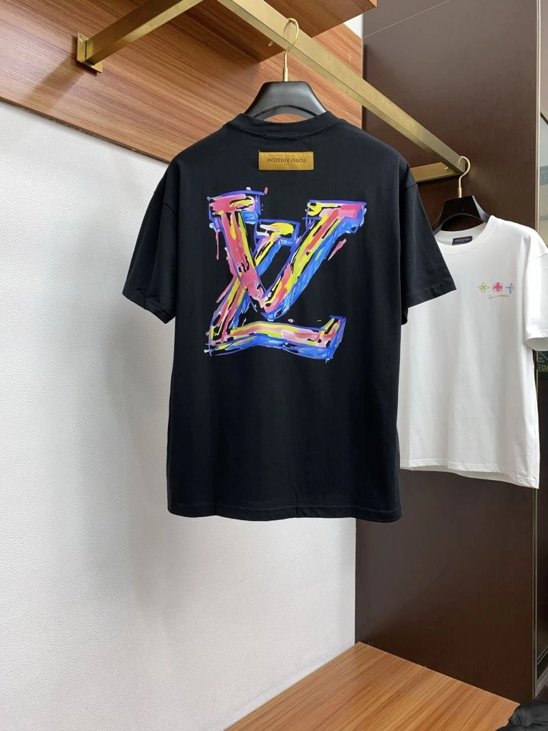 Louis Vuitton T-Shirts MoistureWicking 134708