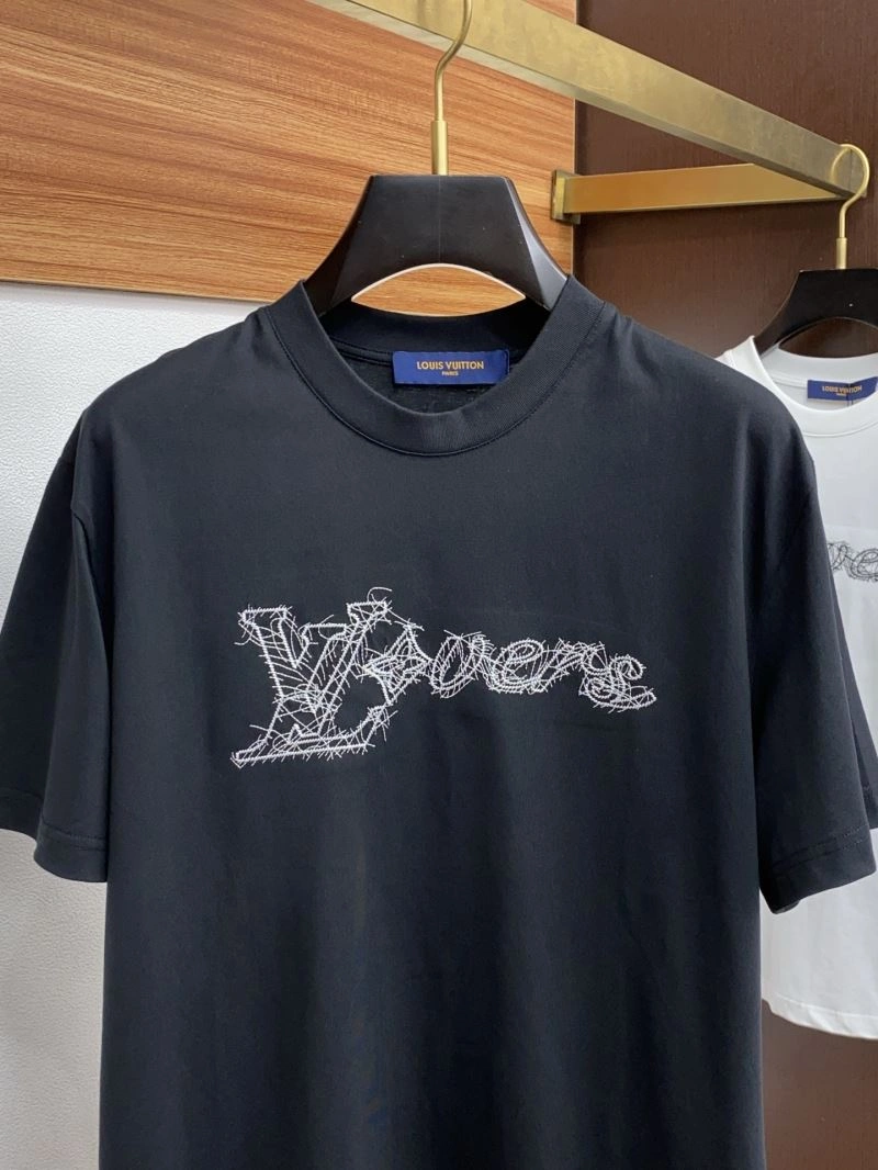 FashionForward Louis Vuitton T-Shirts 134698