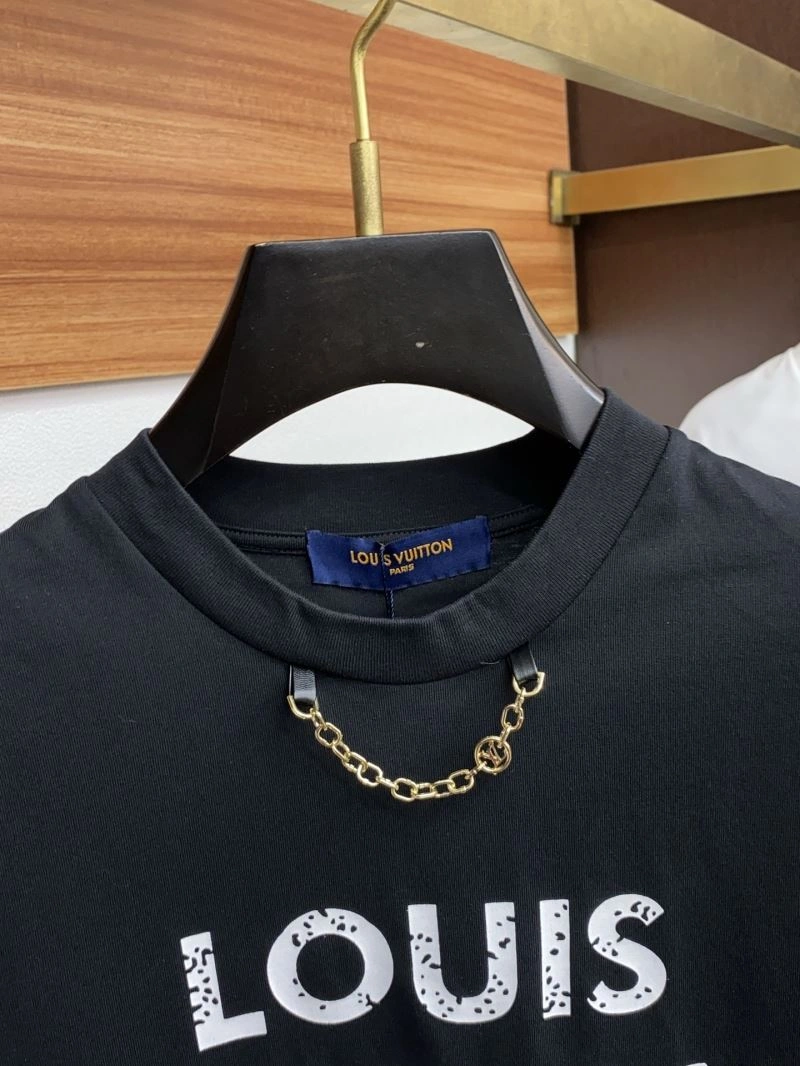 Snug Louis Vuitton T-Shirts 134705