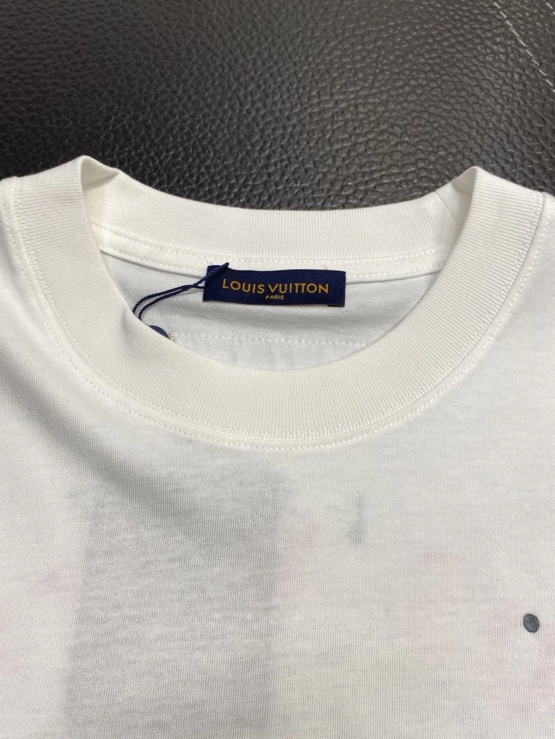 Vibrant Louis Vuitton T-Shirts 134691