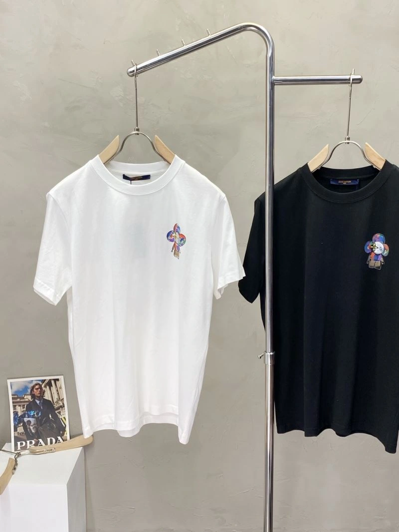Louis Vuitton T-Shirts Seasonal 134692