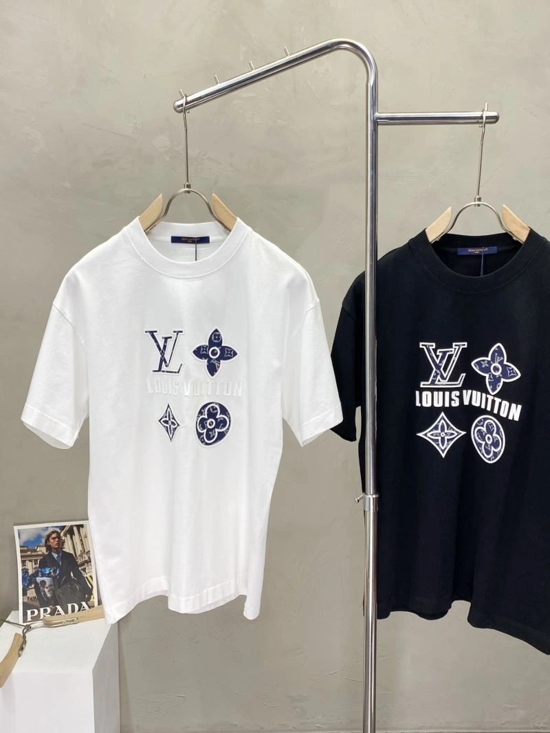 Minimalist Louis Vuitton T-Shirts 134699