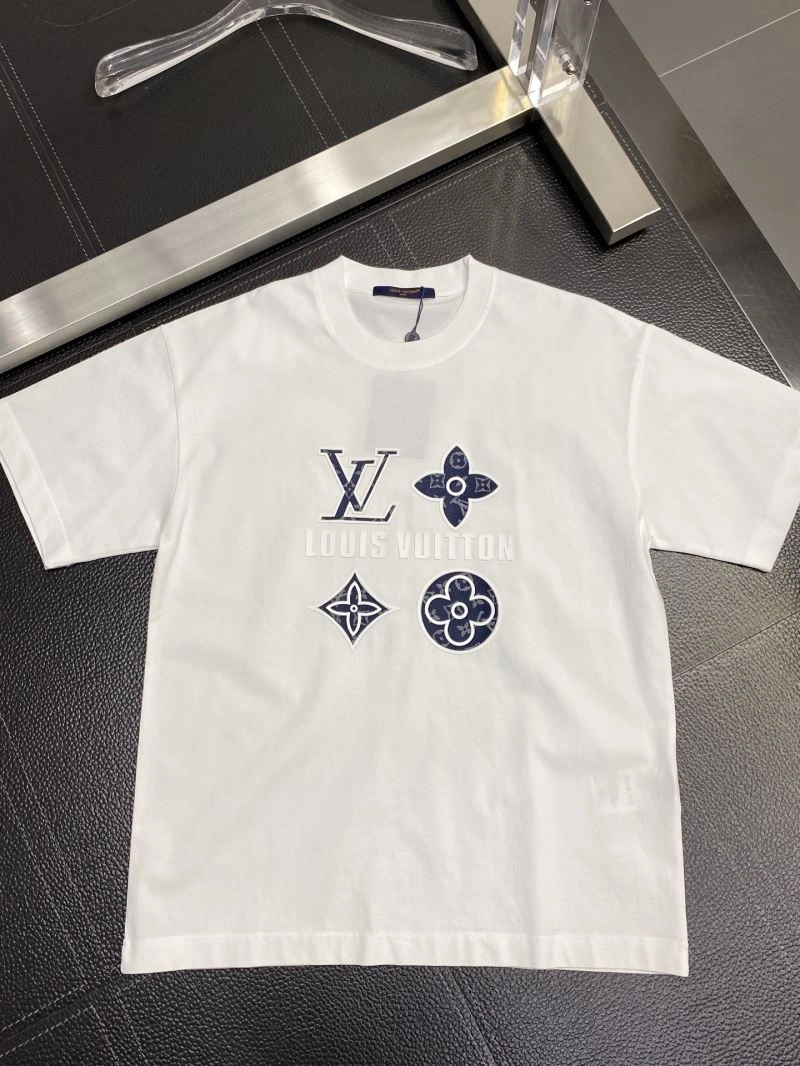 Minimalist Louis Vuitton T-Shirts 134699