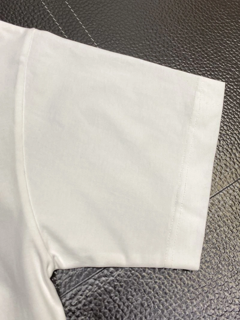 Minimalist Louis Vuitton T-Shirts 134699