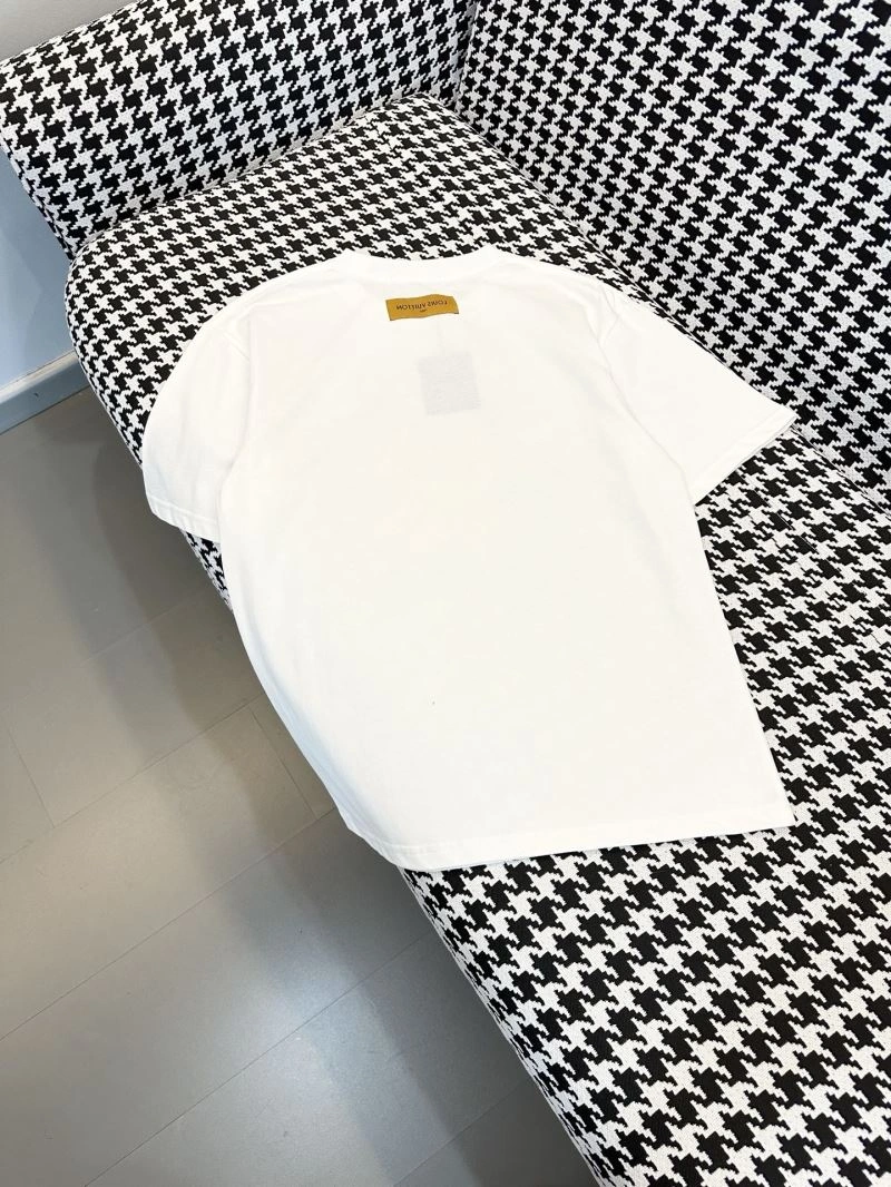 FashionForward Louis Vuitton T-Shirts 134701