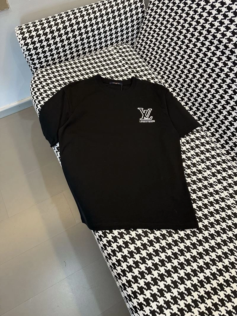 Louis Vuitton T-Shirts Bold 134696