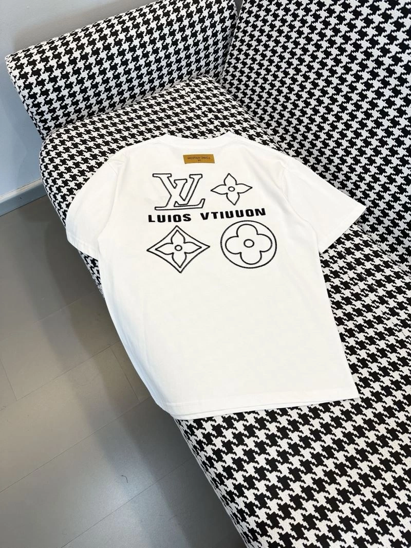 Louis Vuitton T-Shirts Bold 134696