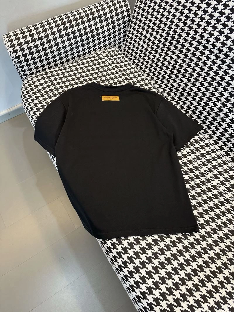 Louis Vuitton T-Shirts Fashionable 134697