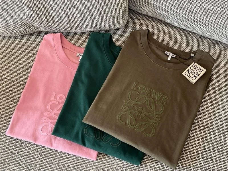 WeatherProof Louis Vuitton T-Shirts 134684