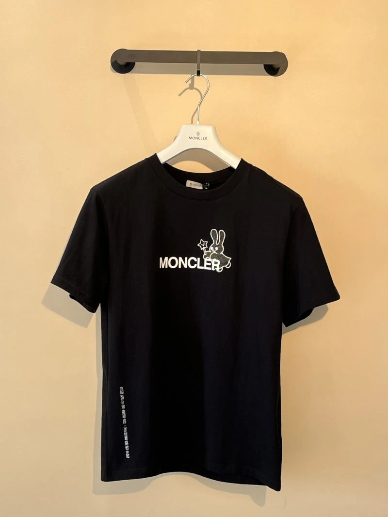 Contemporary Louis Vuitton T-Shirts 134706