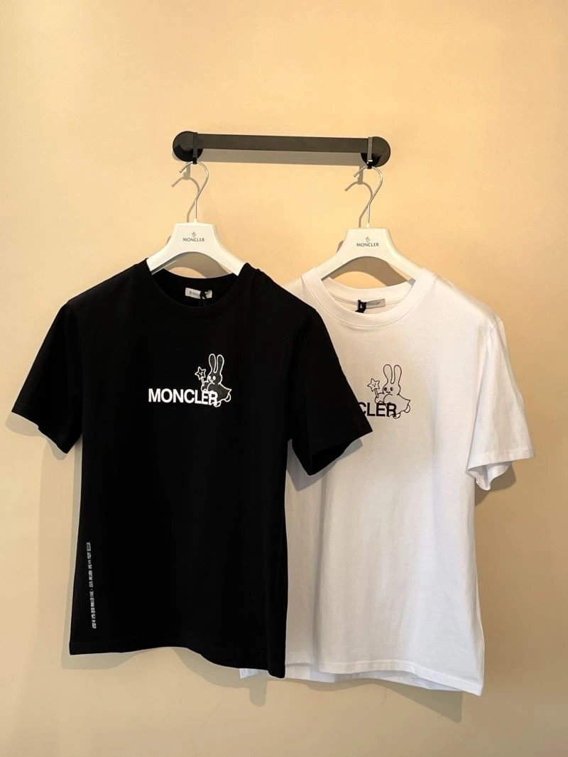 Contemporary Louis Vuitton T-Shirts 134706