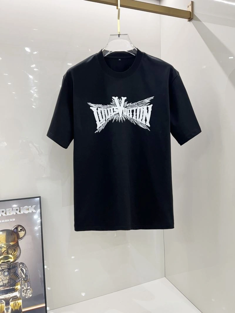 WeatherProof Louis Vuitton T-Shirts 134675