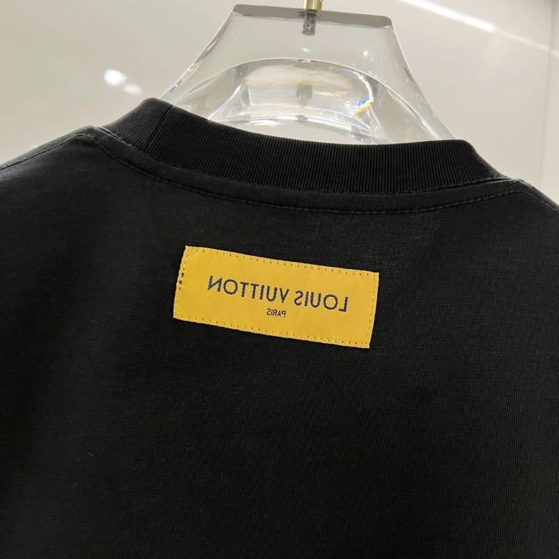 WeatherProof Louis Vuitton T-Shirts 134675