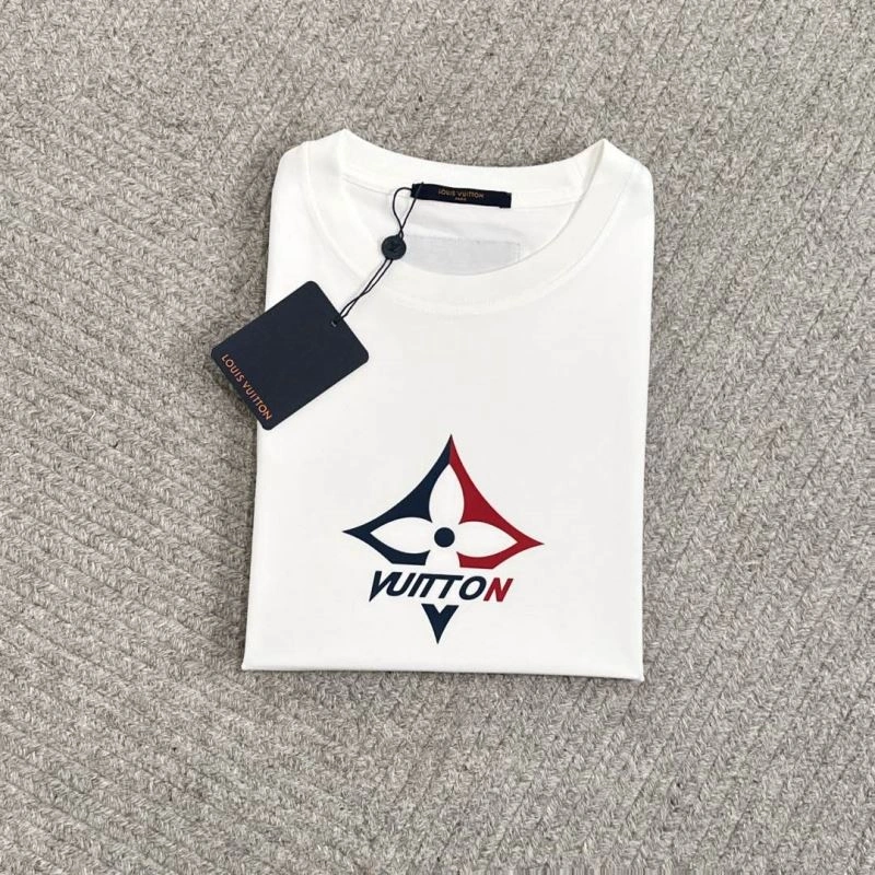 Louis Vuitton T-Shirts EasyMatch 134680