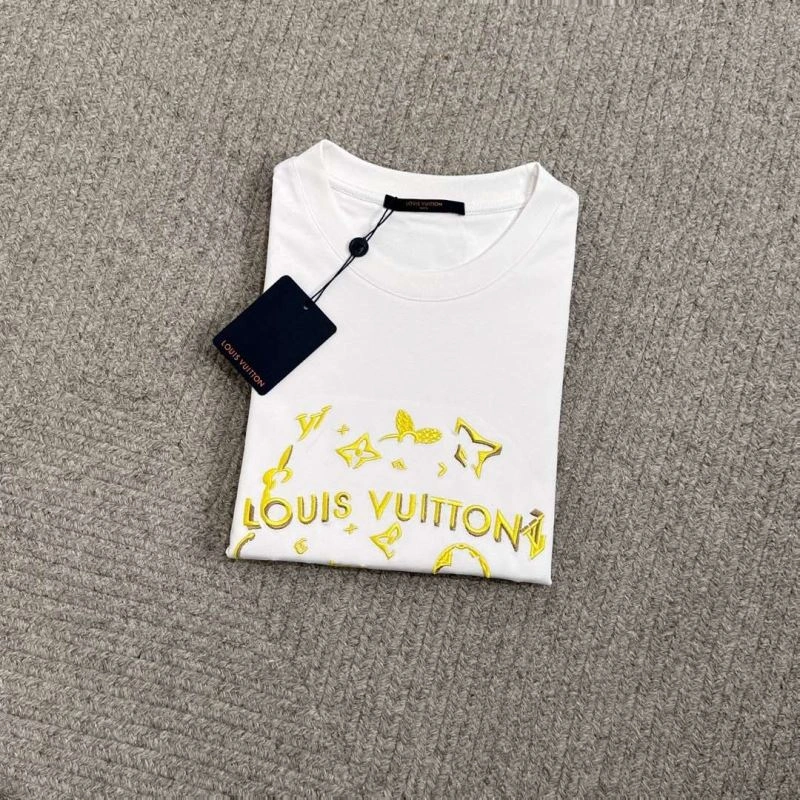 Louis Vuitton T-Shirts Functional 134674