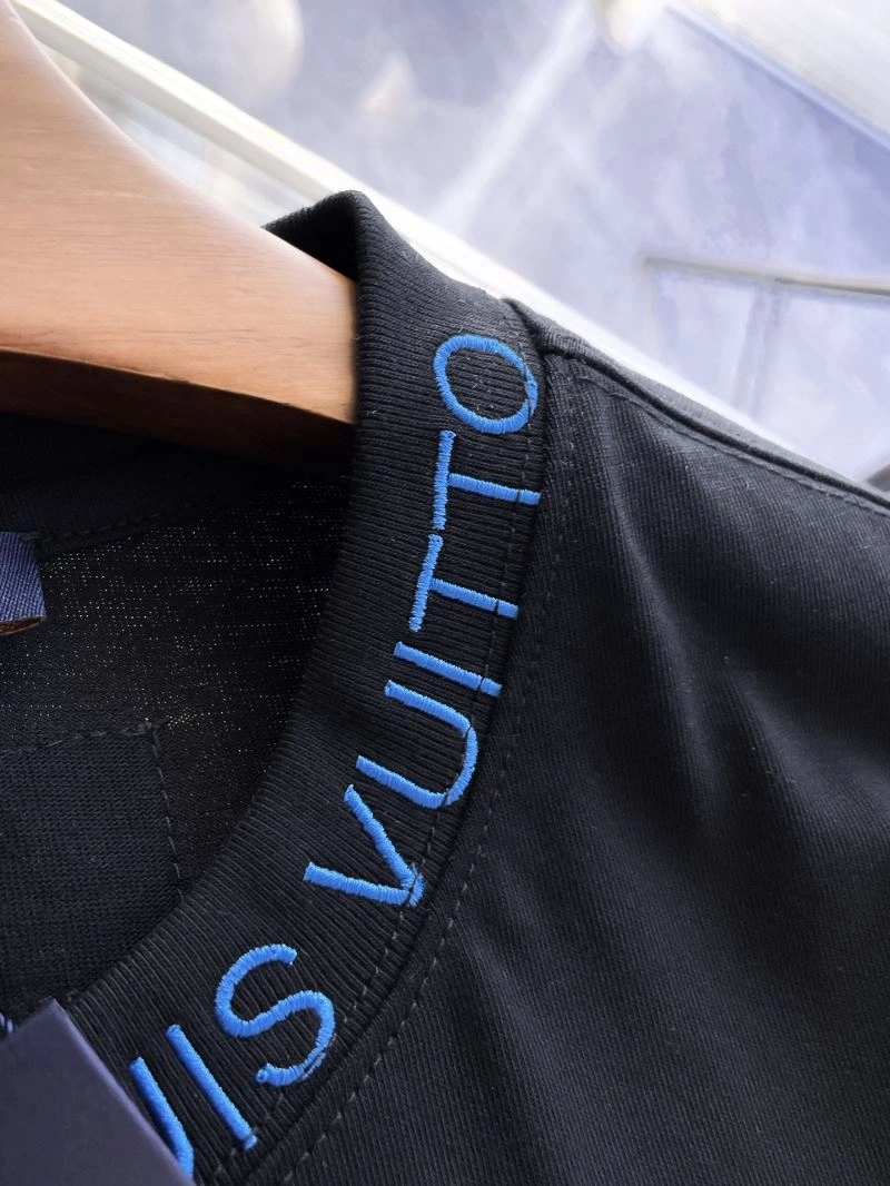 Louis Vuitton T-Shirts WellDesigned 134673