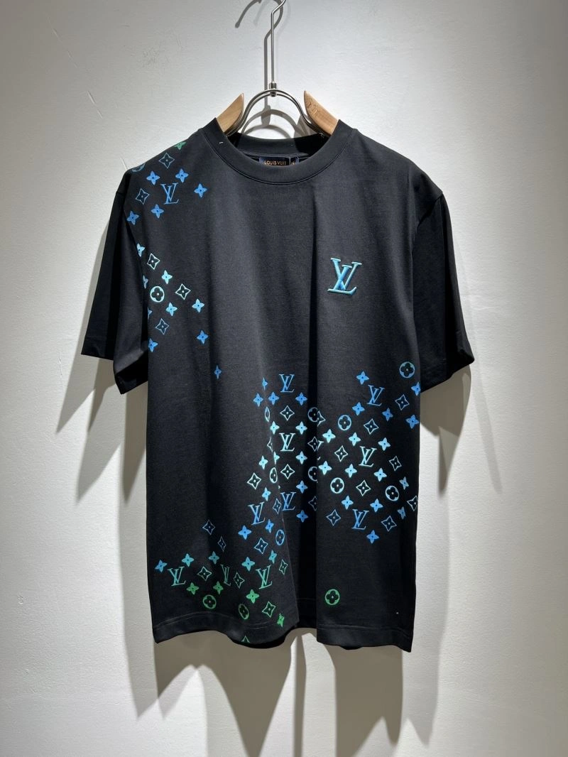 OdorResistant Louis Vuitton T-Shirts 134669