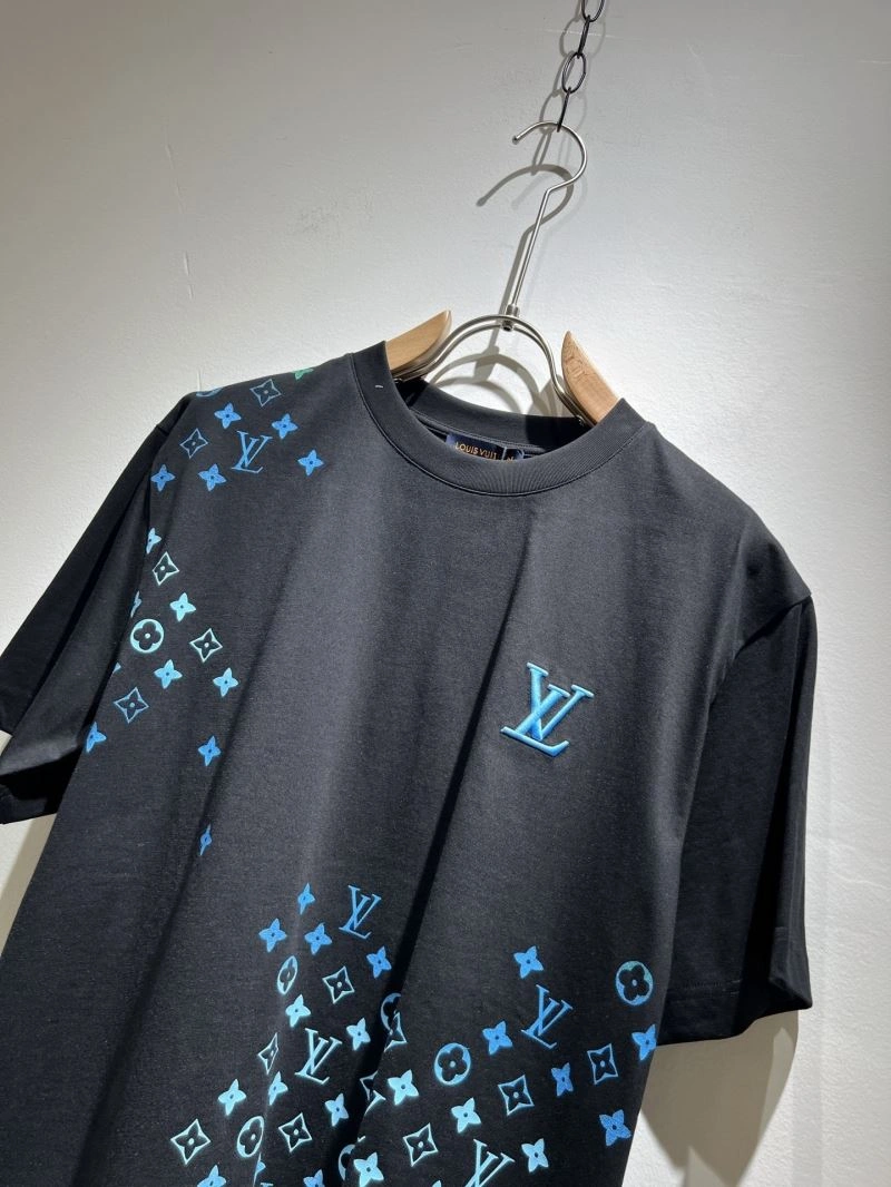 OdorResistant Louis Vuitton T-Shirts 134669