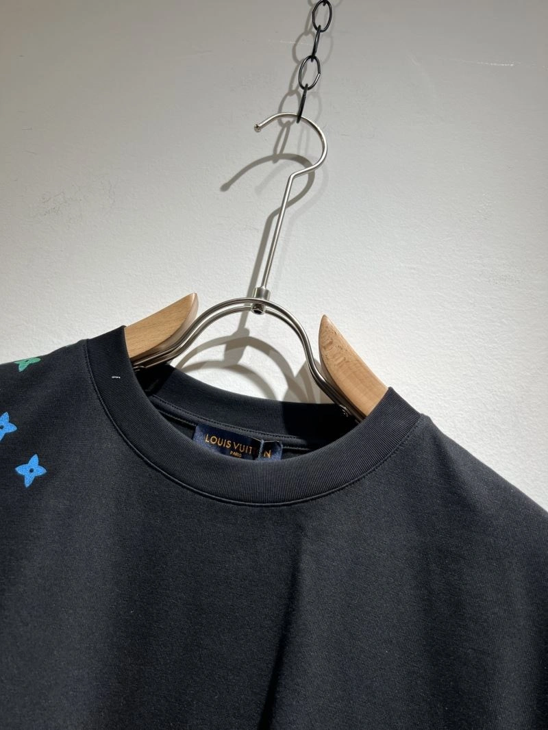 OdorResistant Louis Vuitton T-Shirts 134669
