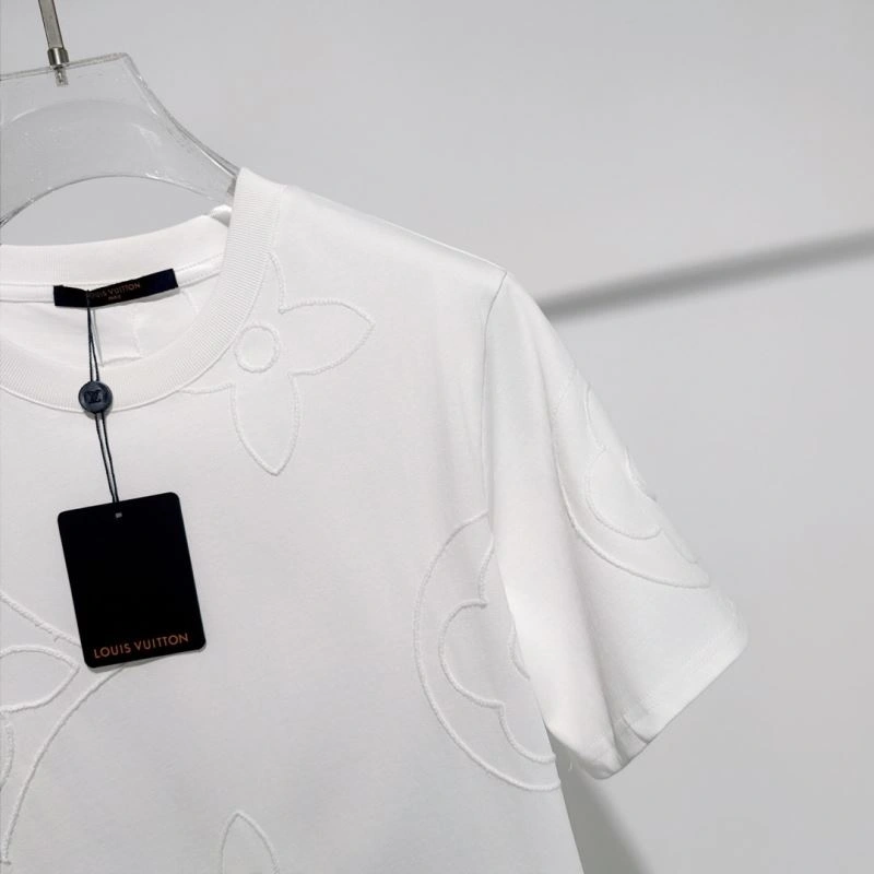 Louis Vuitton T-Shirts OnTrend 134640