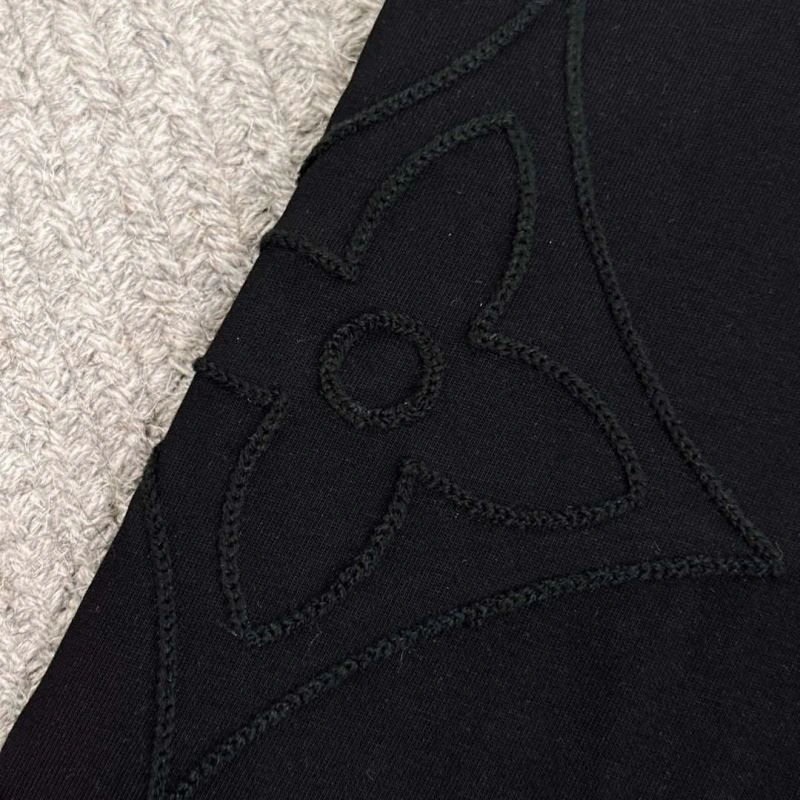 Comfortable Louis Vuitton T-Shirts 134647