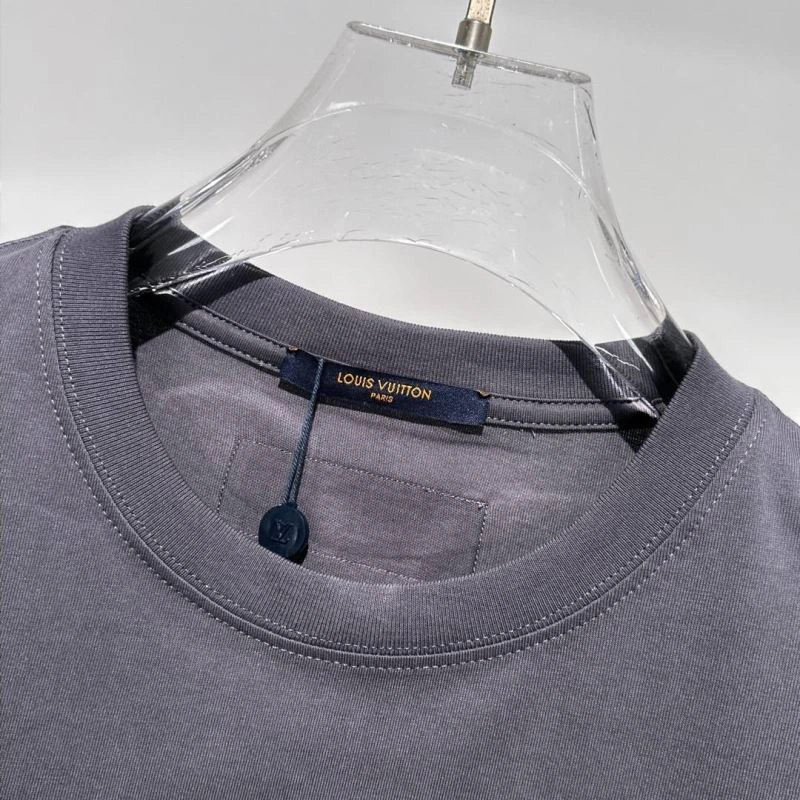 Louis Vuitton T-Shirts Functional 134656