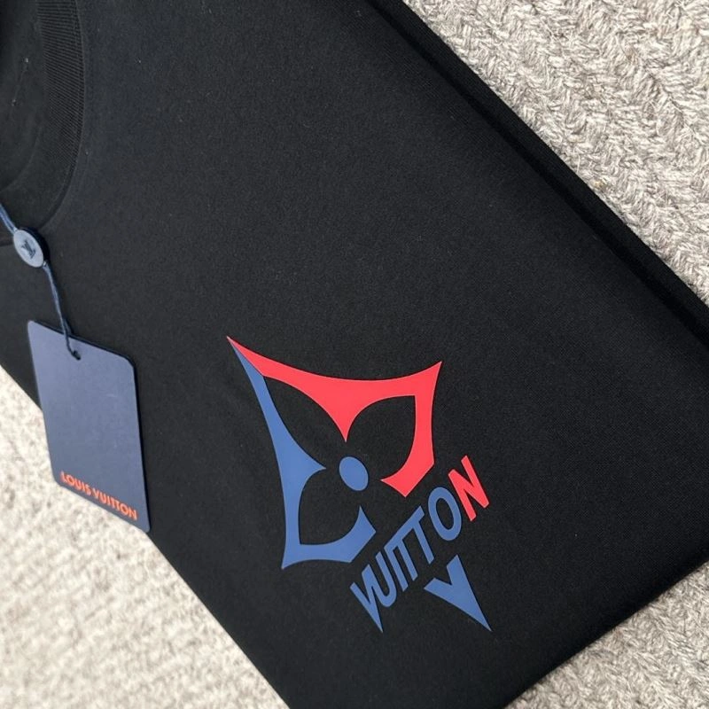 ZipUp Louis Vuitton T-Shirts 134662