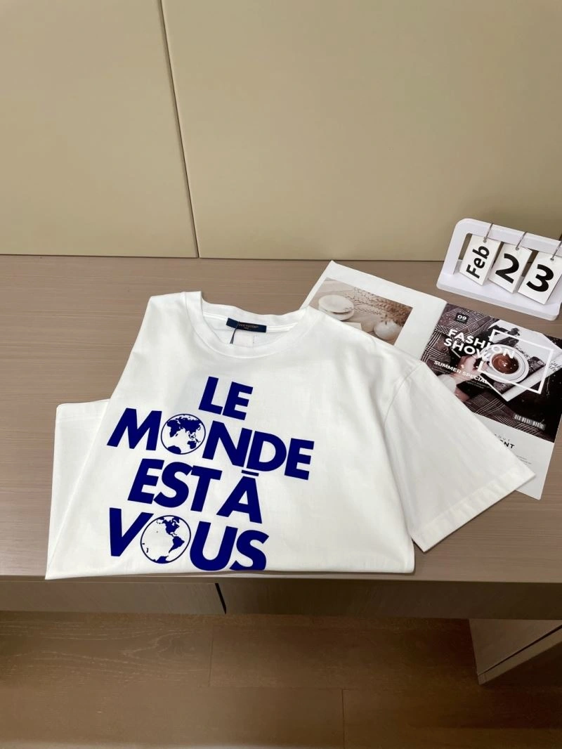 Classic Louis Vuitton T-Shirts 134642