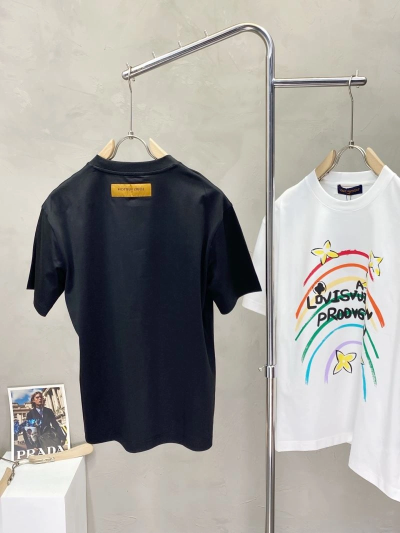 Durable Louis Vuitton T-Shirts 134639
