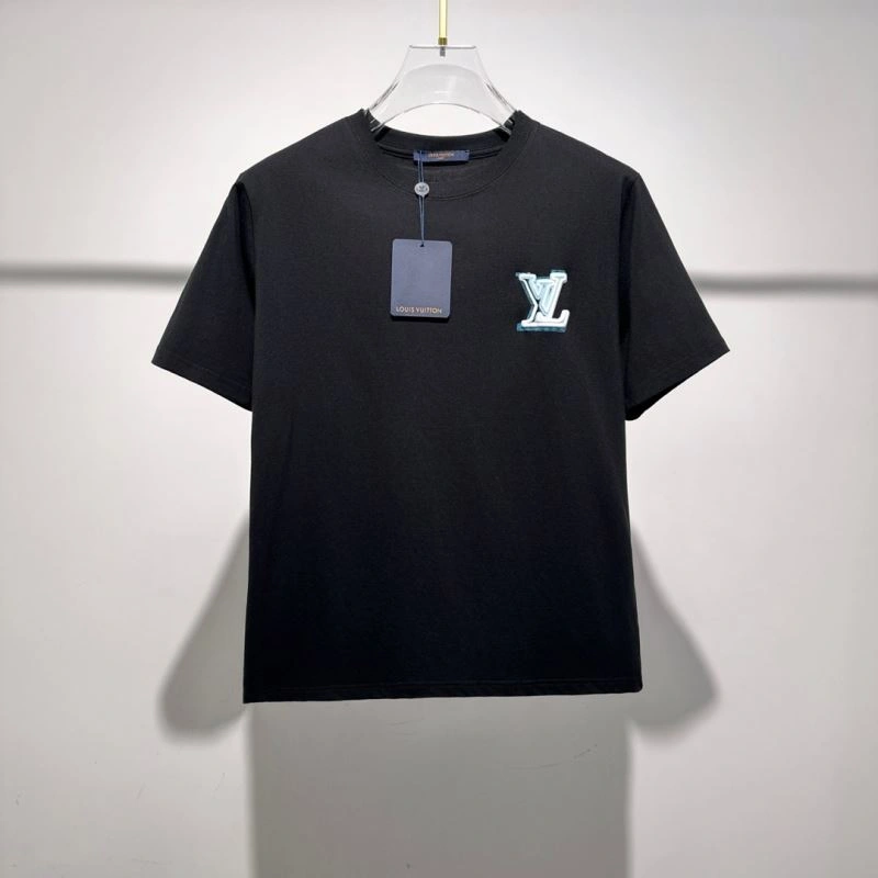Louis Vuitton T-Shirts HighPerformance 134636