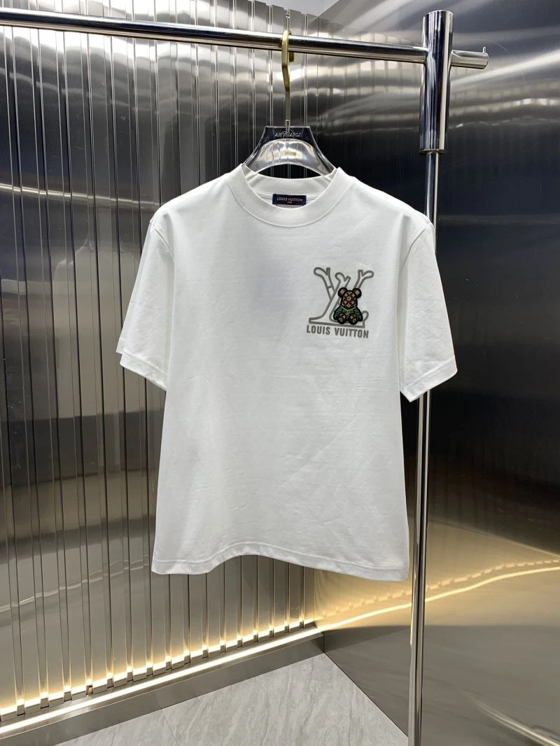 MoistureWicking Louis Vuitton T-Shirts 134629