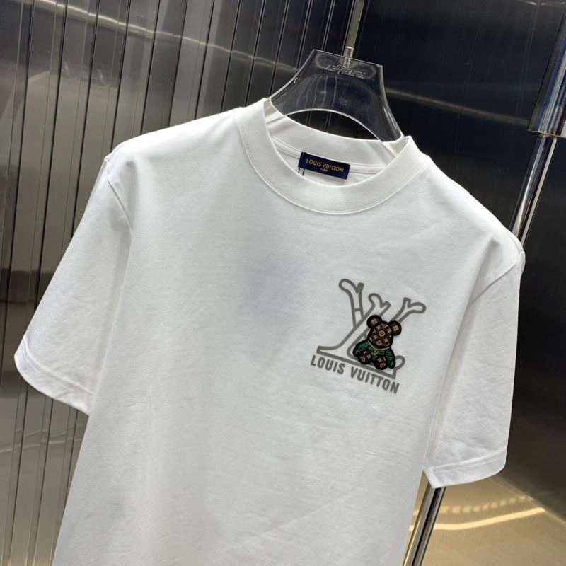 MoistureWicking Louis Vuitton T-Shirts 134629