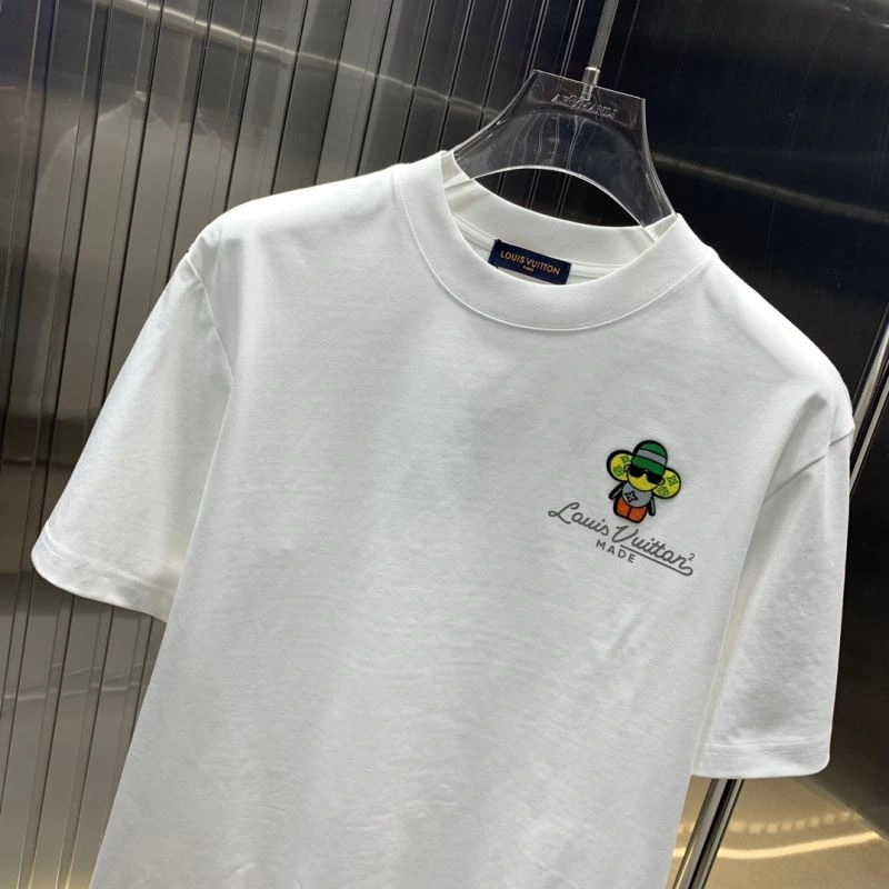 Functional Louis Vuitton T-Shirts 134628
