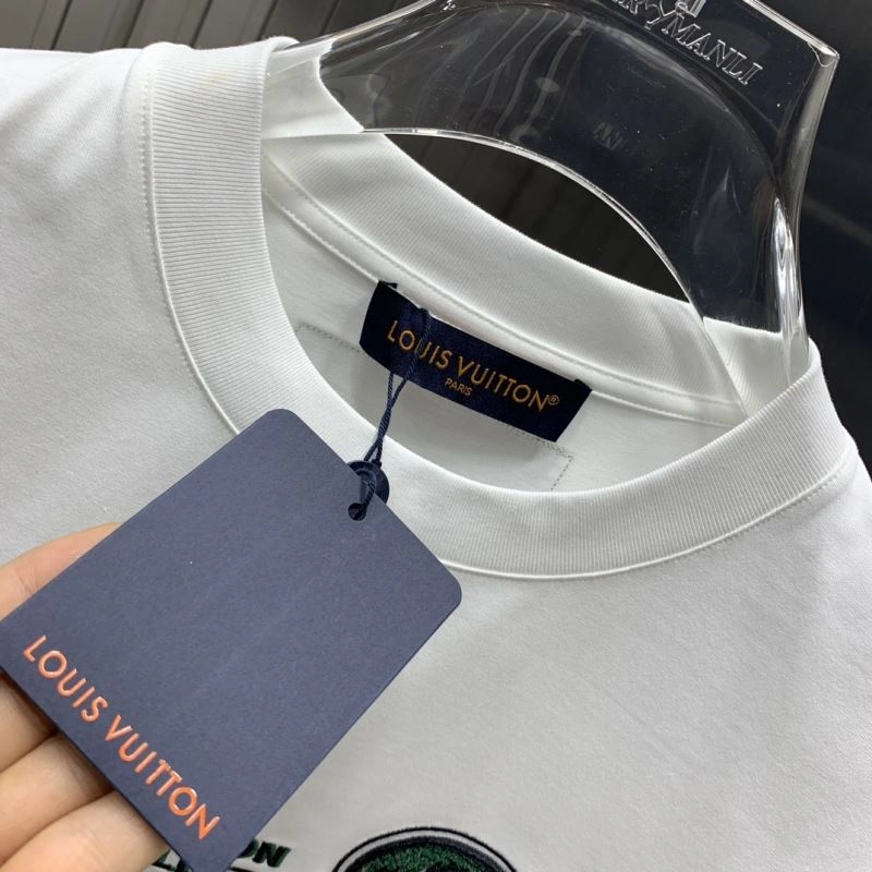 Breathable Louis Vuitton T-Shirts 134623