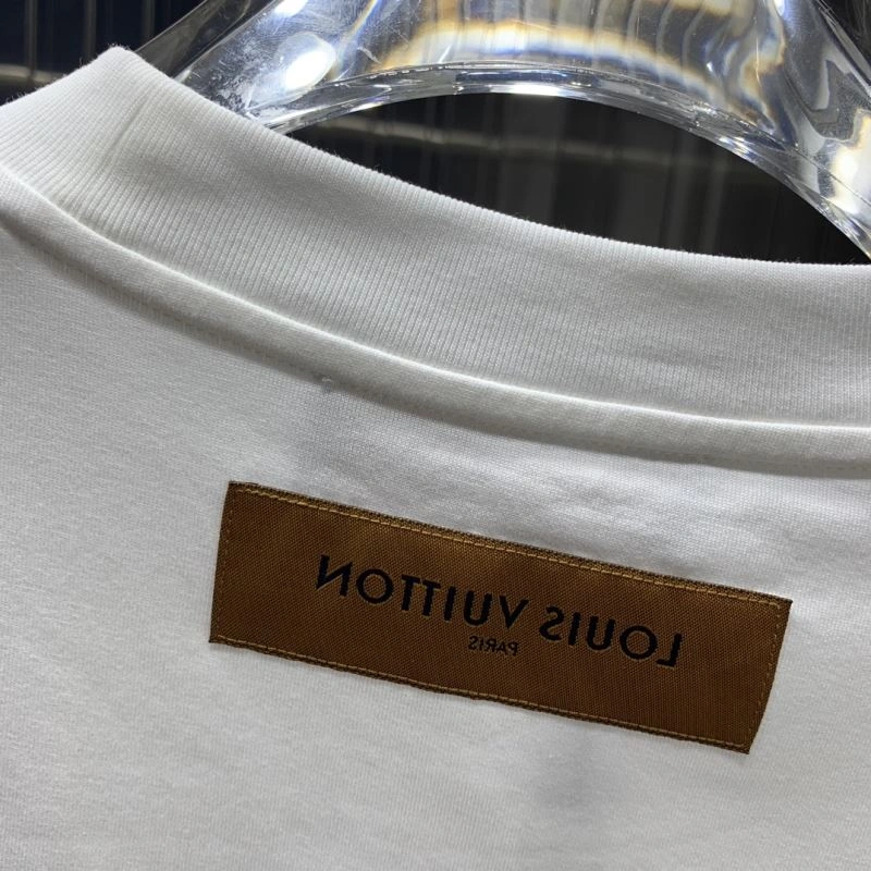 Breathable Louis Vuitton T-Shirts 134623