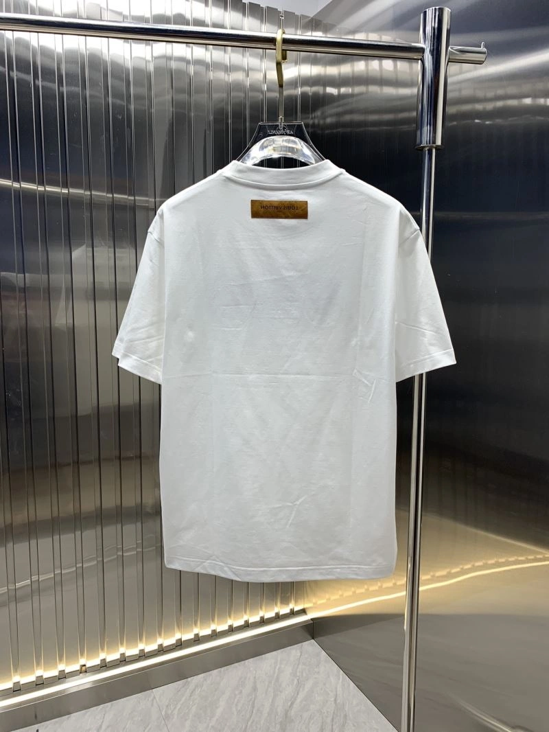 Breathable Louis Vuitton T-Shirts 134623