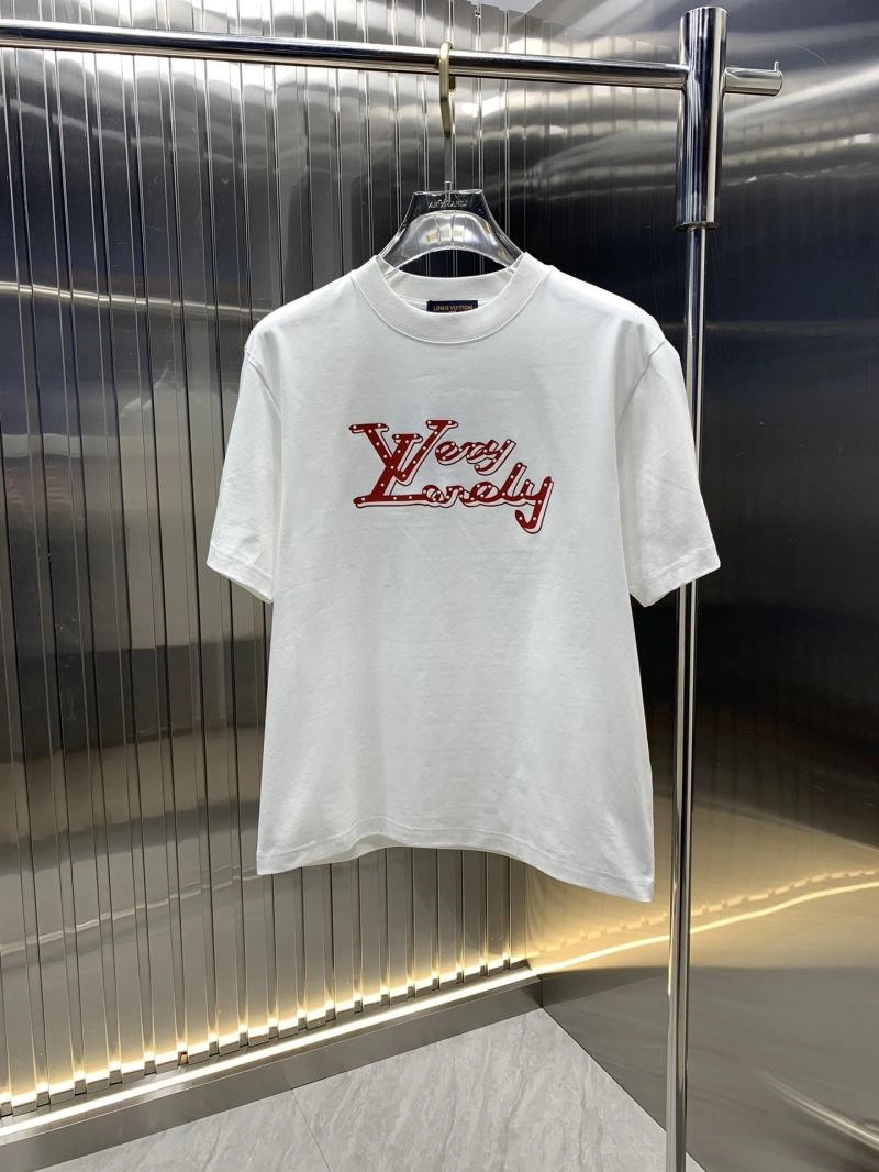 Breathable Louis Vuitton T-Shirts 134615