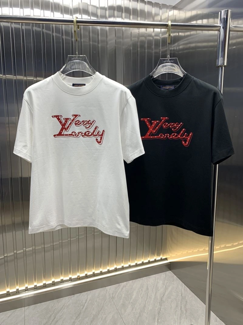 Breathable Louis Vuitton T-Shirts 134615