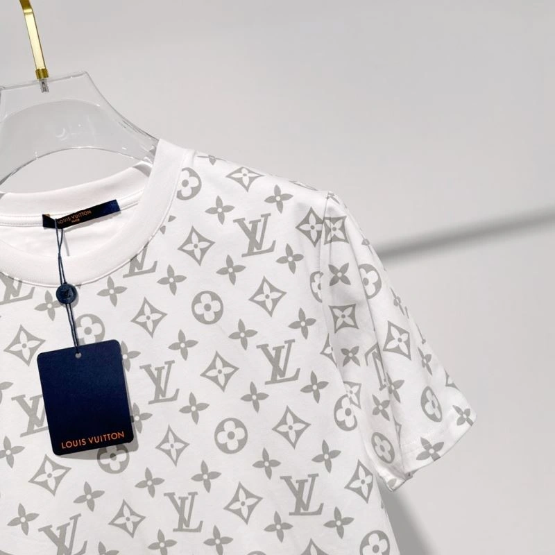 Louis Vuitton T-Shirts SoftTouch 134616